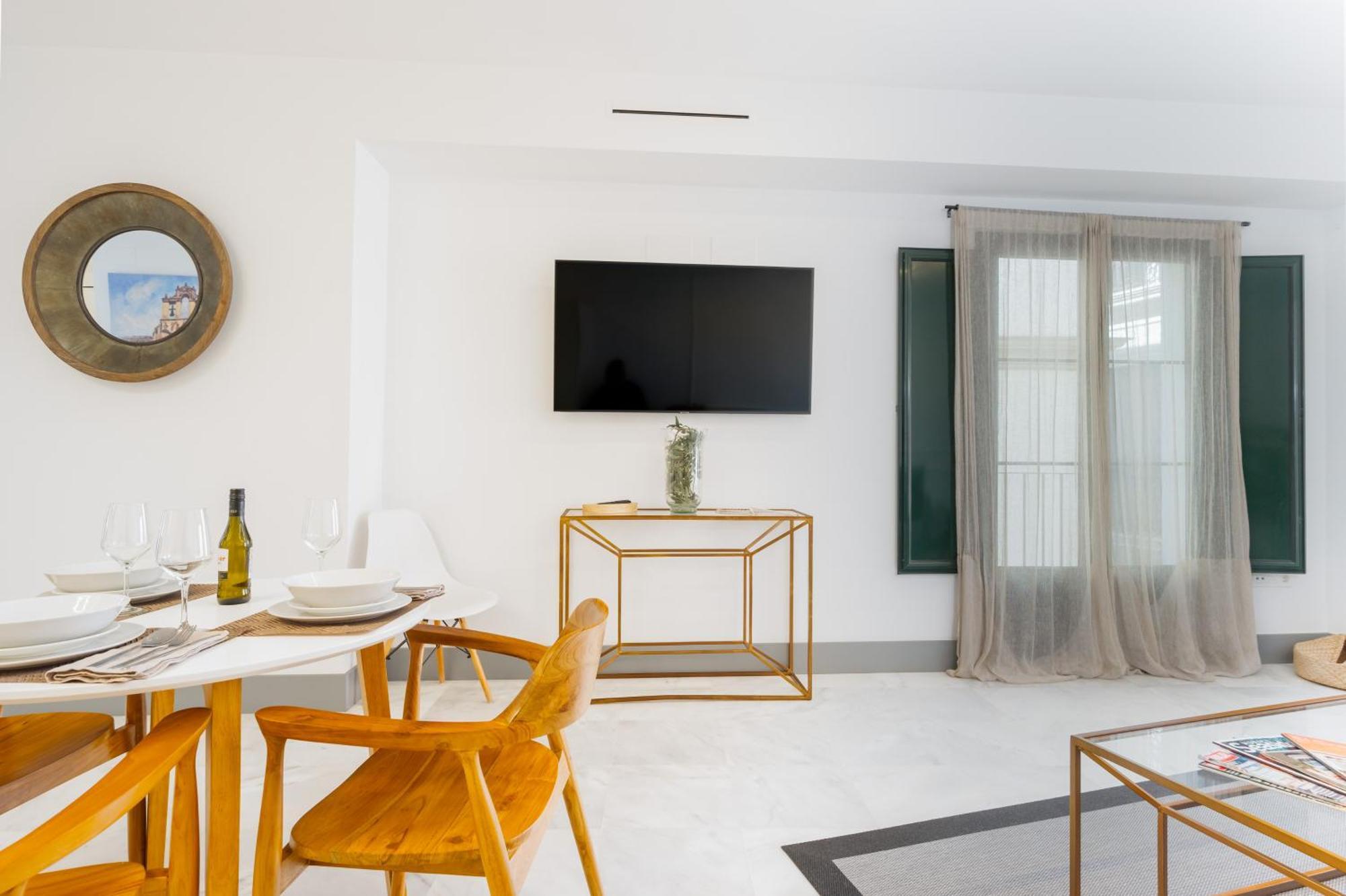 Panther Home Francos Sevilla Kültér fotó