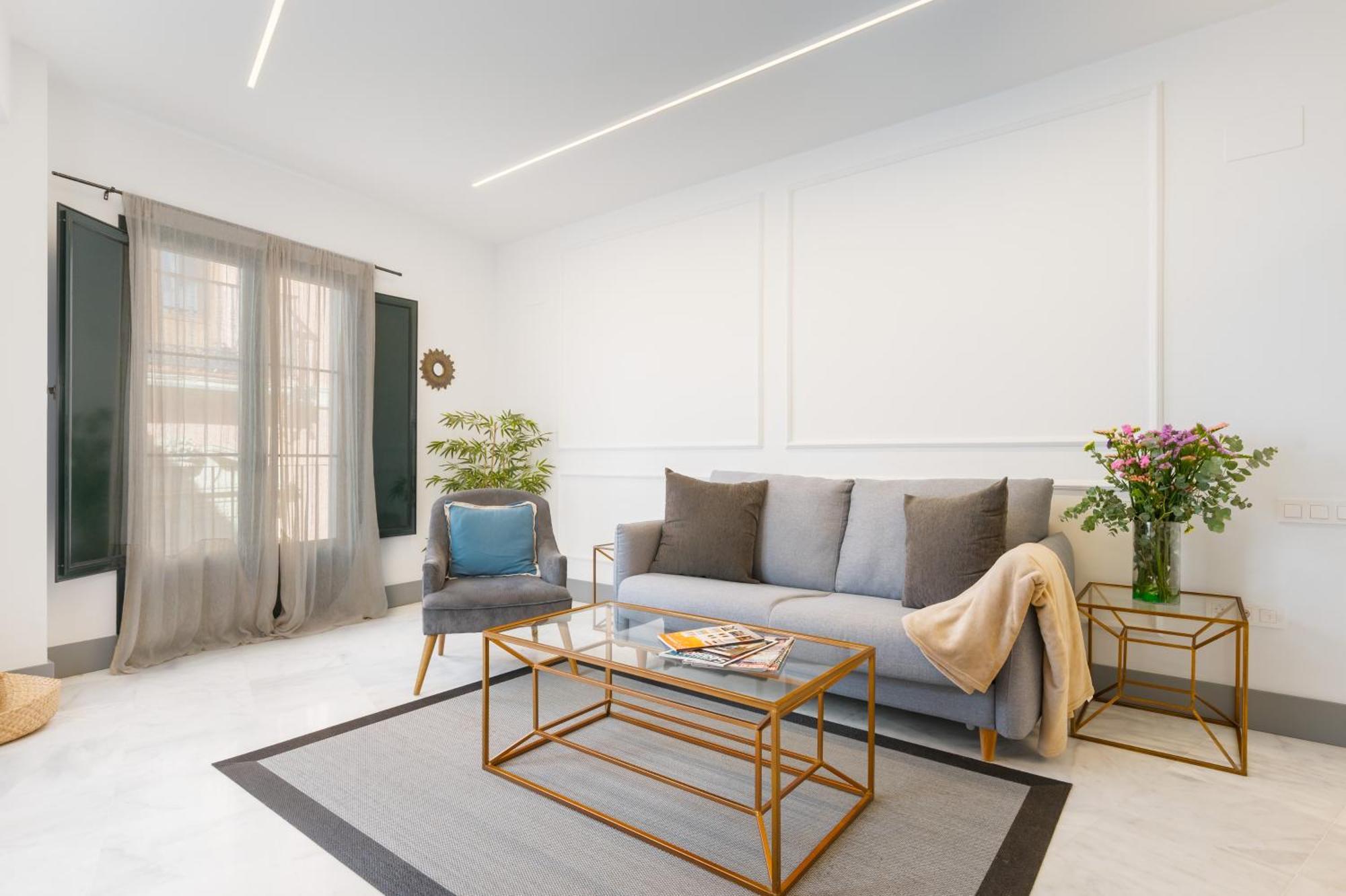 Panther Home Francos Sevilla Kültér fotó