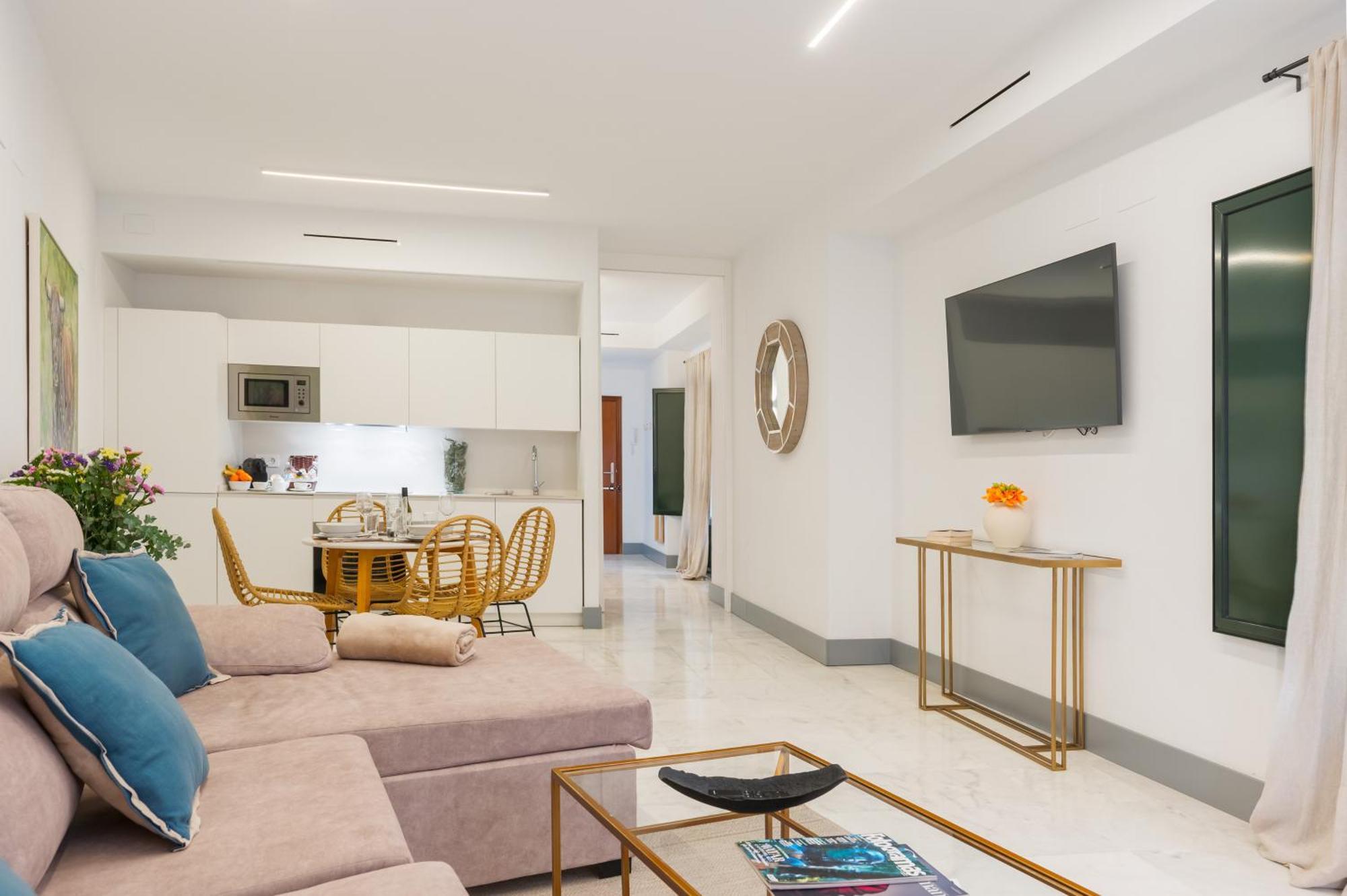 Panther Home Francos Sevilla Kültér fotó
