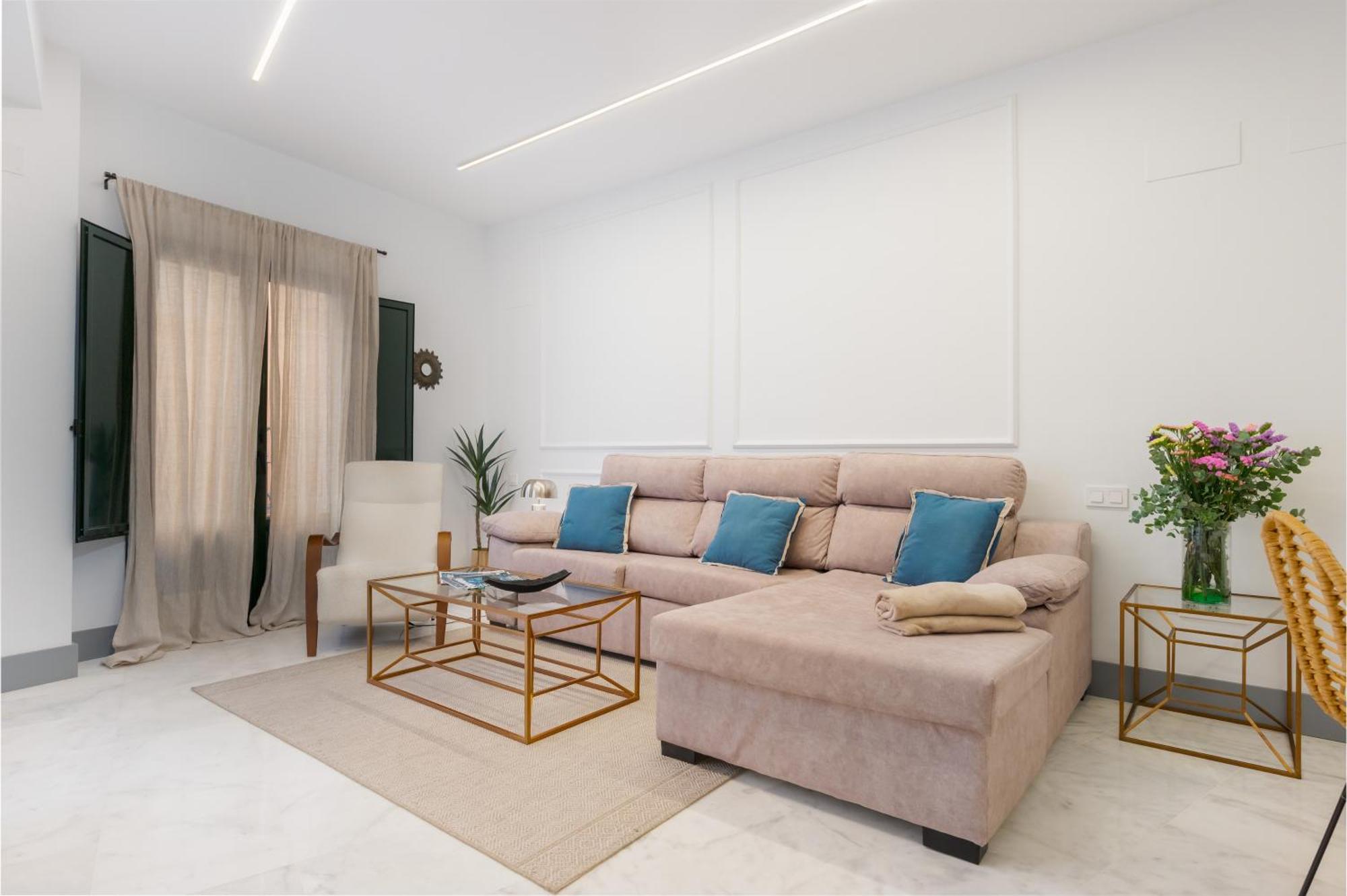 Panther Home Francos Sevilla Kültér fotó
