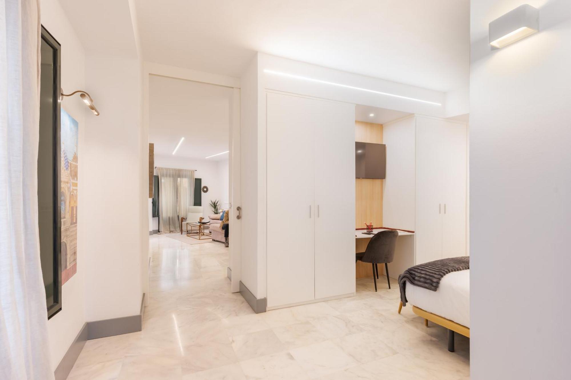 Panther Home Francos Sevilla Kültér fotó